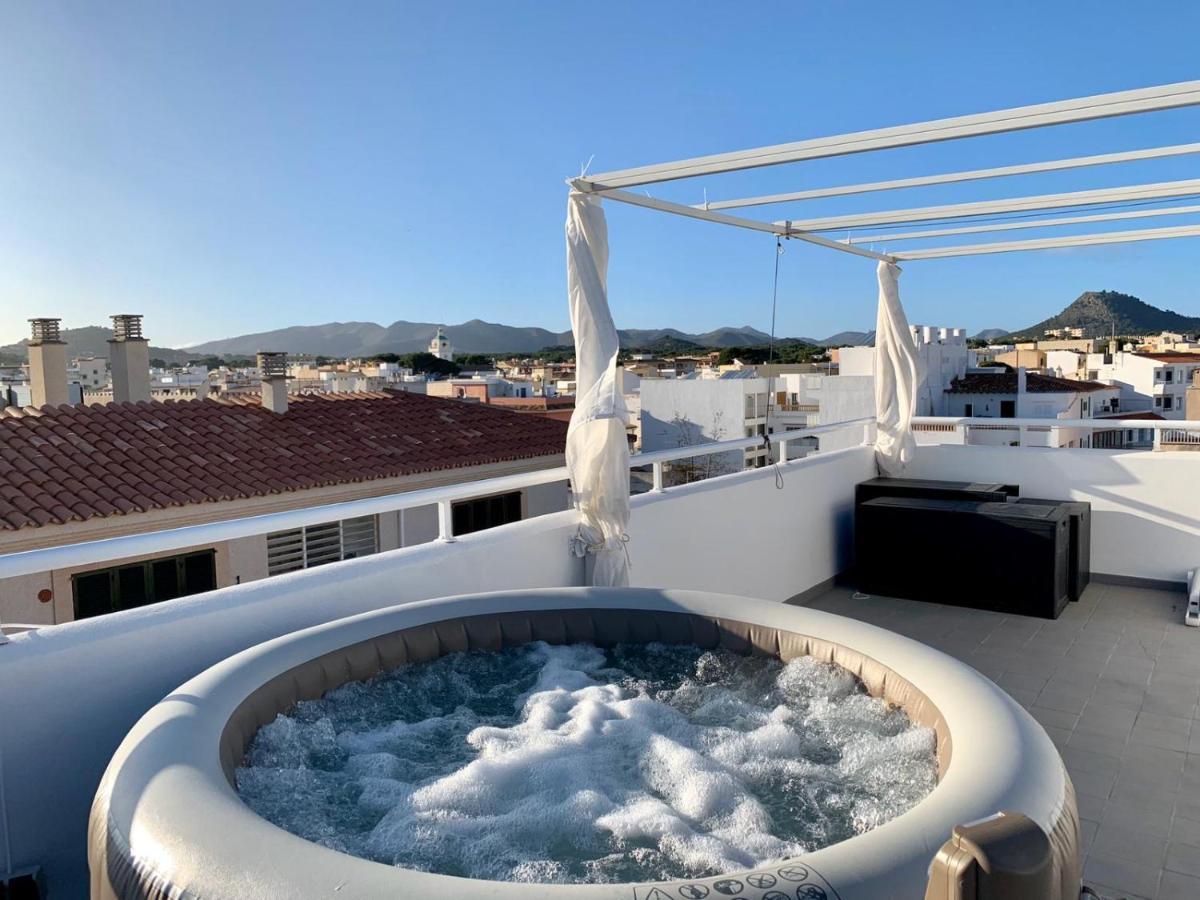 Sonne & Meerblick Aus 40 Grad Heissem Whirlpool Geniessen - Zentral Am Hafen Und Dennoch Ruhig 칼라 라트자다 외부 사진